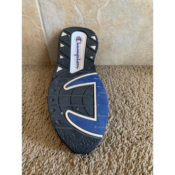 Champion size 11 mens shoes - Picture 4 of 5